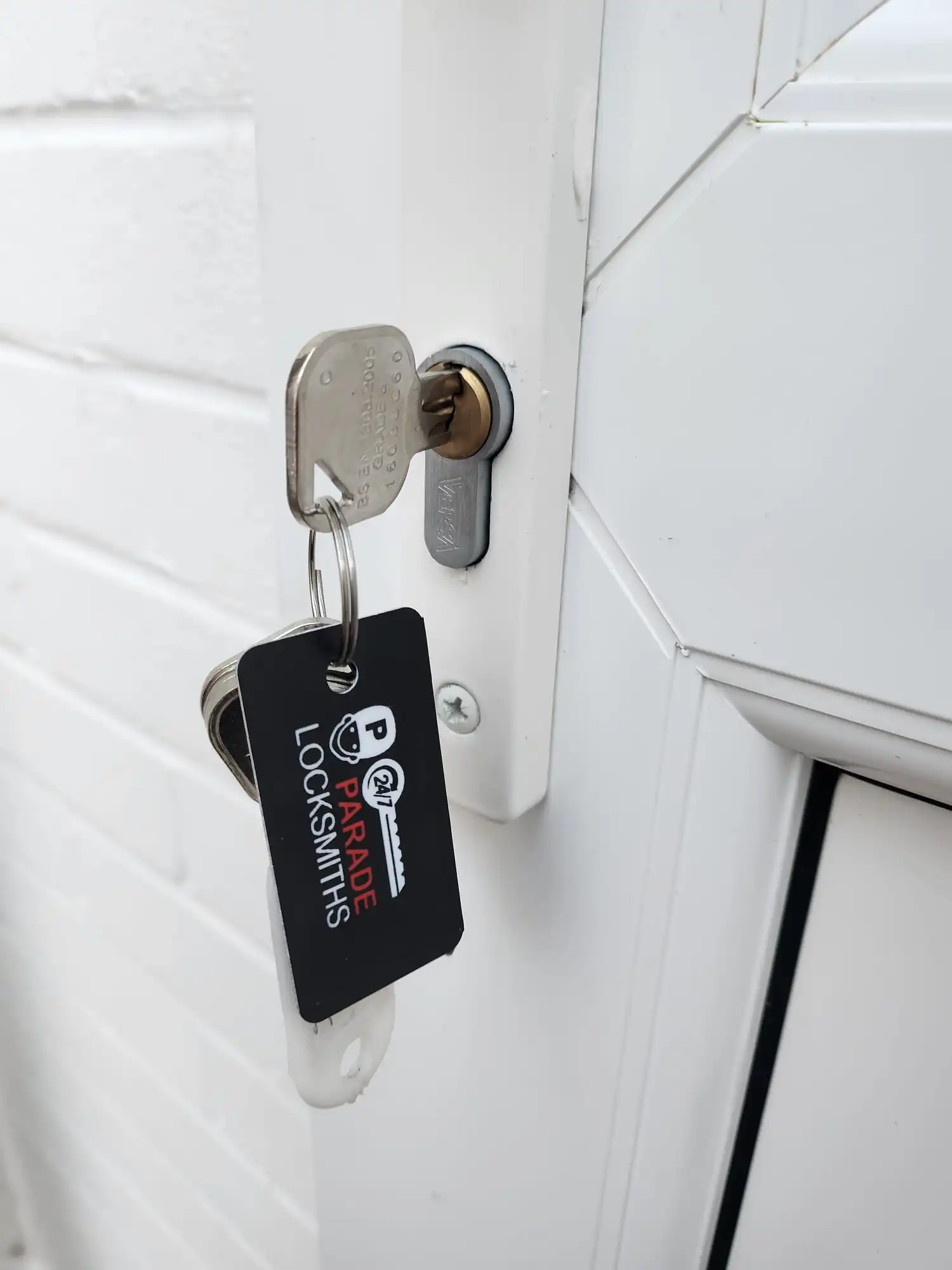 Locked Out in Colchester? Here’s What to Do Before Calling a Locksmith